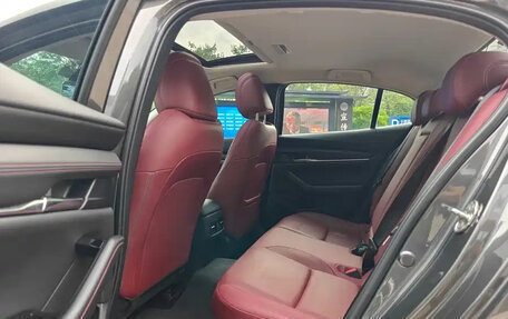 Mazda 3, 2023 год, 1 574 000 рублей, 8 фотография