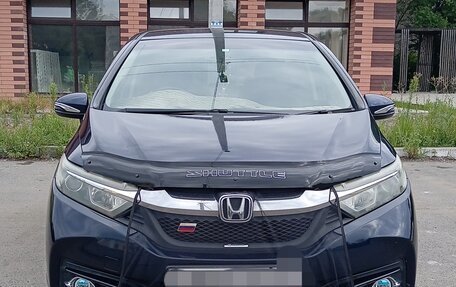 Honda Shuttle II, 2016 год, 1 350 000 рублей, 1 фотография