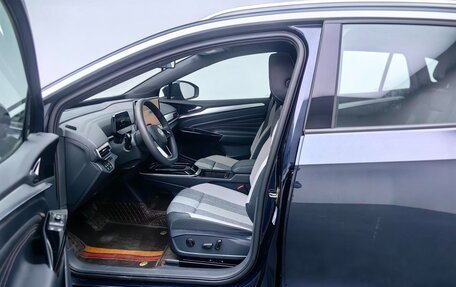 Volkswagen ID.4, 2025 год, 3 300 000 рублей, 9 фотография