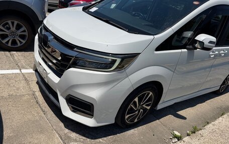 Honda Stepwgn IV, 2021 год, 1 599 100 рублей, 3 фотография