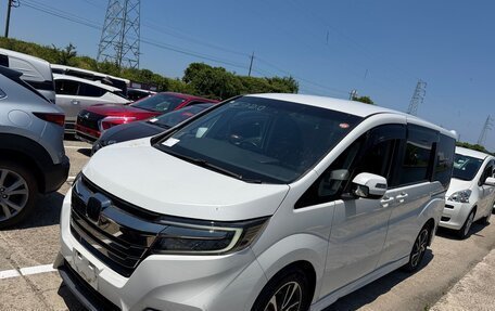 Honda Stepwgn IV, 2021 год, 1 599 100 рублей, 2 фотография