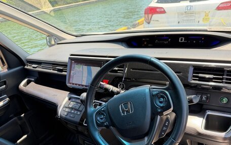 Honda Stepwgn IV, 2021 год, 1 599 100 рублей, 13 фотография
