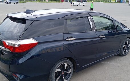 Honda Shuttle II, 2016 год, 1 350 000 рублей, 7 фотография