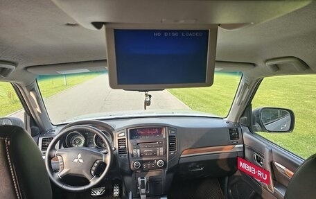 Mitsubishi Pajero IV, 2008 год, 1 095 000 рублей, 16 фотография