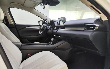 Mazda 6, 2020 год, 2 300 000 рублей, 13 фотография