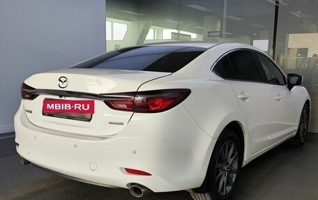 Mazda 6, 2020 год, 2 300 000 рублей, 6 фотография