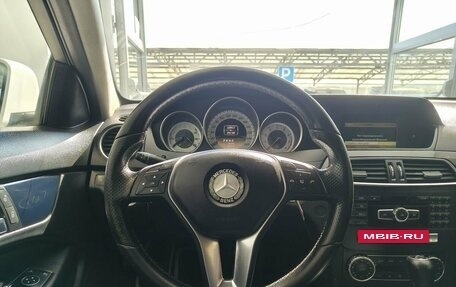 Mercedes-Benz C-Класс, 2011 год, 750 000 рублей, 9 фотография