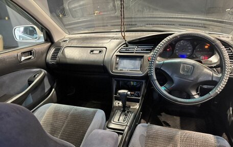 Honda Accord VII рестайлинг, 2001 год, 350 000 рублей, 9 фотография