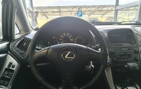 Lexus RX IV рестайлинг, 2001 год, 700 000 рублей, 9 фотография