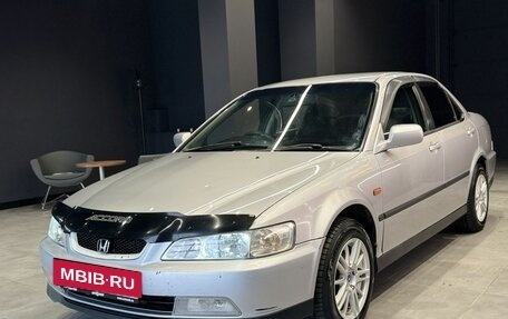 Honda Accord VII рестайлинг, 2001 год, 350 000 рублей, 2 фотография