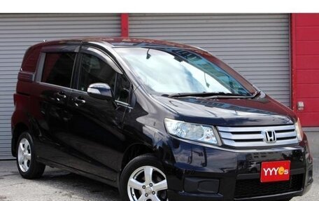 Honda Freed I, 2012 год, 720 000 рублей, 3 фотография