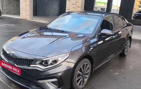 KIA Optima IV, 2018 год, 1 599 000 рублей, 2 фотография