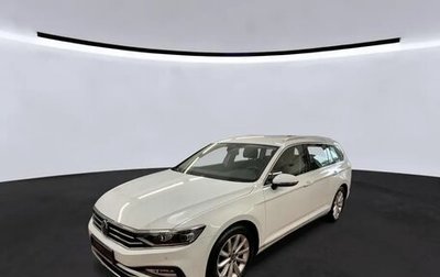 Volkswagen Passat B8 рестайлинг, 2022 год, 2 142 000 рублей, 1 фотография