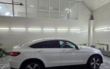Mercedes-Benz GLC Coupe, 2019 год, 3 690 000 рублей, 4 фотография