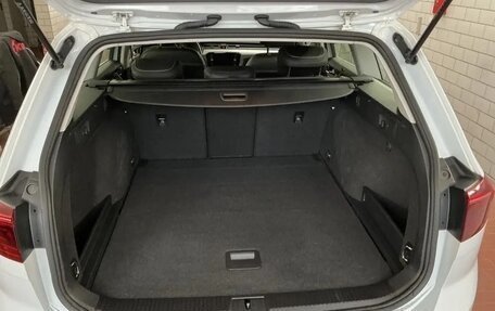 Volkswagen Passat B8 рестайлинг, 2022 год, 2 142 000 рублей, 10 фотография