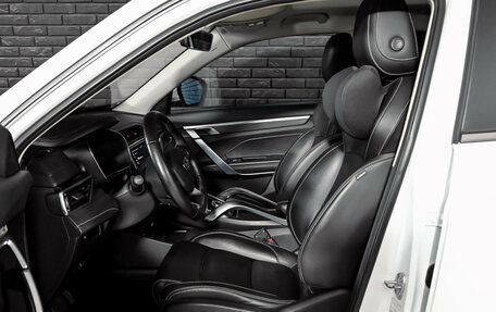 Geely Atlas, 2023 год, 2 200 000 рублей, 10 фотография