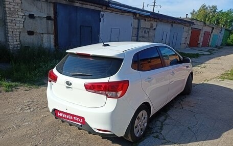 KIA Rio III рестайлинг, 2017 год, 715 000 рублей, 2 фотография