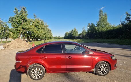 Volkswagen Polo VI (EU Market), 2012 год, 530 000 рублей, 2 фотография