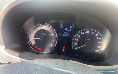 Hyundai Solaris II рестайлинг, 2011 год, 570 000 рублей, 5 фотография