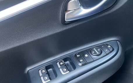 KIA Rio IV, 2021 год, 1 450 000 рублей, 10 фотография