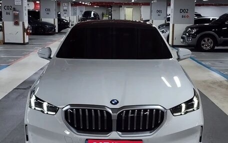 BMW 5 серия, 2025 год, 5 740 000 рублей, 3 фотография