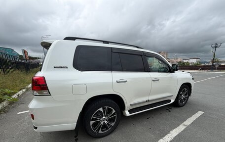 Toyota Land Cruiser 200, 2020 год, 9 000 000 рублей, 5 фотография