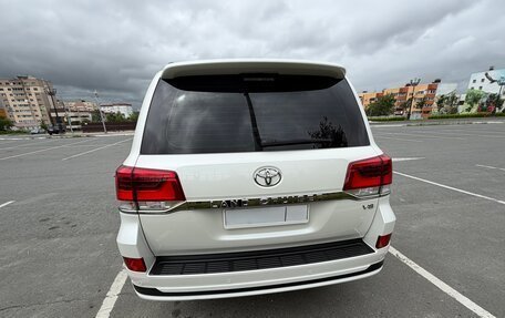 Toyota Land Cruiser 200, 2020 год, 9 000 000 рублей, 6 фотография