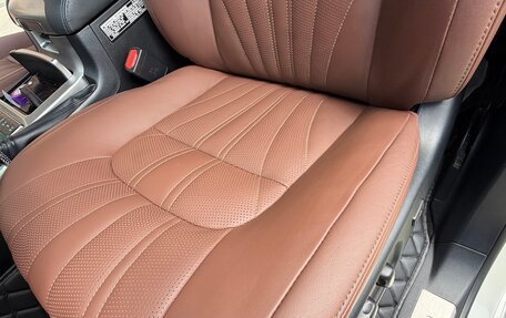 Toyota Land Cruiser 200, 2020 год, 9 000 000 рублей, 13 фотография