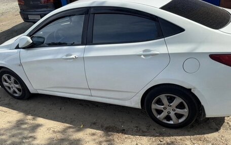 Hyundai Solaris II рестайлинг, 2014 год, 675 000 рублей, 7 фотография