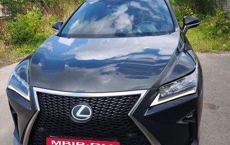Lexus RX IV рестайлинг, 2018 год, 3 499 000 рублей, 4 фотография