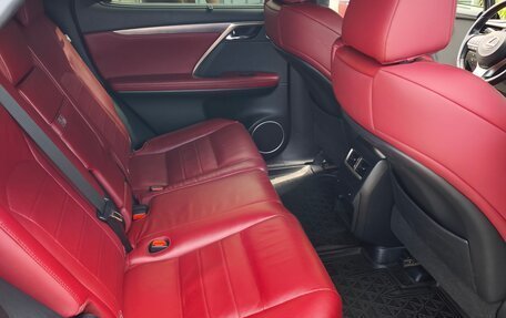 Lexus RX IV рестайлинг, 2018 год, 3 499 000 рублей, 8 фотография