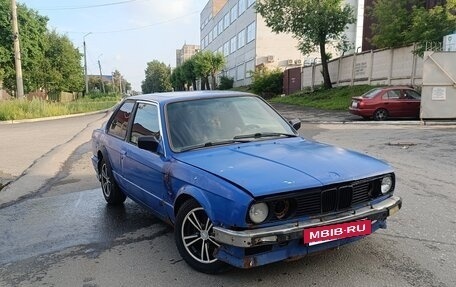 BMW 3 серия, 1982 год, 100 000 рублей, 3 фотография