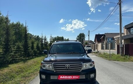 Toyota Land Cruiser 200, 2012 год, 3 800 000 рублей, 1 фотография