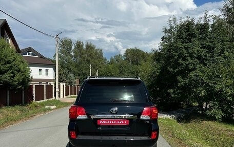 Toyota Land Cruiser 200, 2012 год, 3 800 000 рублей, 6 фотография