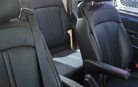 Hyundai Staria, 2021 год, 4 550 000 рублей, 17 фотография