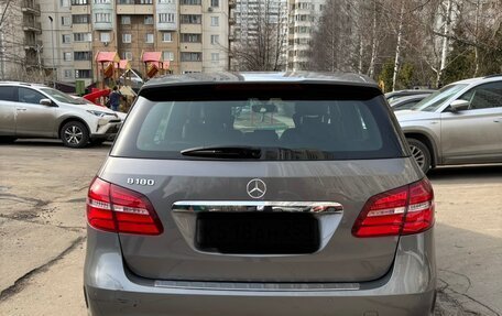 Mercedes-Benz B-Класс, 2018 год, 1 850 000 рублей, 4 фотография