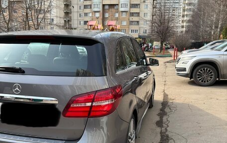 Mercedes-Benz B-Класс, 2018 год, 1 850 000 рублей, 5 фотография