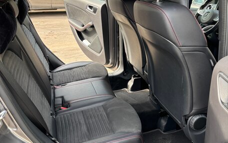 Mercedes-Benz B-Класс, 2018 год, 1 850 000 рублей, 12 фотография