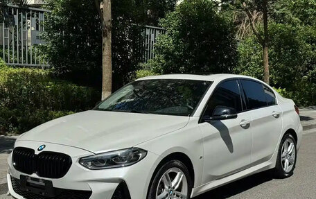 BMW 1 серия, 2022 год, 1 425 000 рублей, 1 фотография