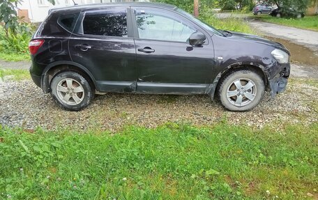 Nissan Qashqai, 2011 год, 750 000 рублей, 6 фотография