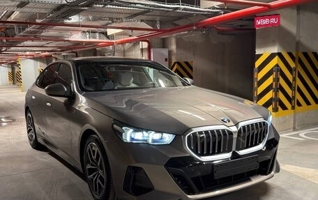 BMW 5 серия, 2025 год, 7 300 000 рублей, 1 фотография