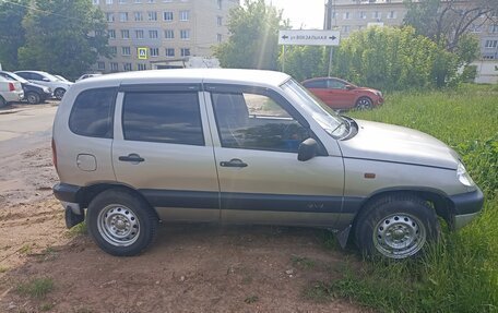 Chevrolet Niva I рестайлинг, 2007 год, 300 000 рублей, 3 фотография