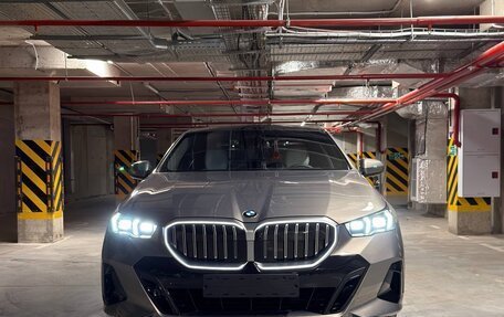 BMW 5 серия, 2025 год, 7 300 000 рублей, 3 фотография