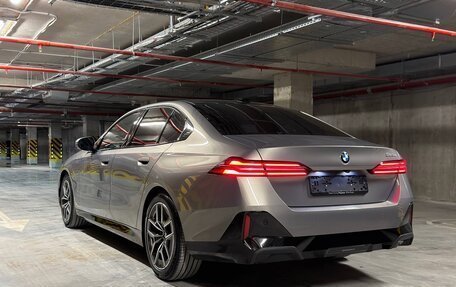 BMW 5 серия, 2025 год, 7 300 000 рублей, 7 фотография