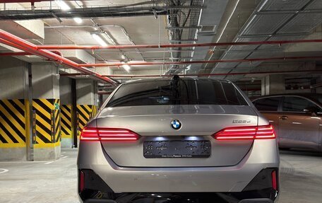 BMW 5 серия, 2025 год, 7 300 000 рублей, 8 фотография