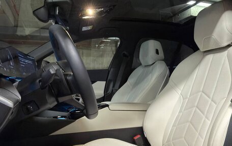 BMW 5 серия, 2025 год, 7 300 000 рублей, 16 фотография