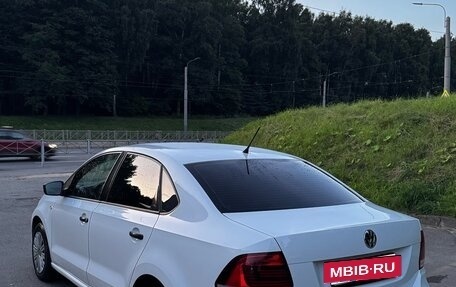 Volkswagen Polo VI (EU Market), 2016 год, 850 000 рублей, 3 фотография