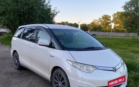 Toyota Estima III рестайлинг -2, 2009 год, 500 000 рублей, 3 фотография
