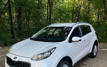 KIA Sportage IV рестайлинг, 2017 год, 1 950 000 рублей, 3 фотография
