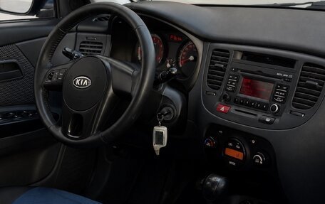 KIA Rio II, 2011 год, 500 000 рублей, 10 фотография